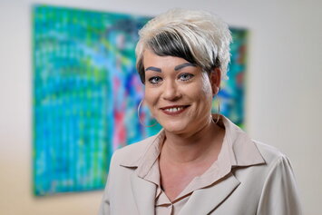 Sandra Pericic-Hoch Portrait Sandra Pericic-Hoch